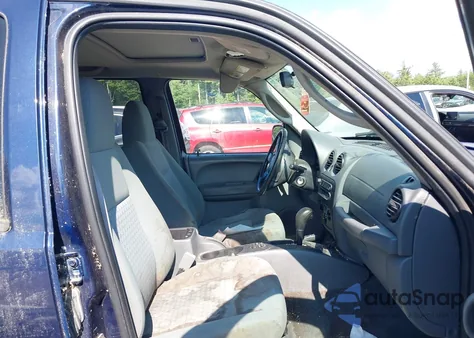 2006 Jeep Liberty Sport z USA, uszkodzony, nr VIN 1J4GL48K86W125038